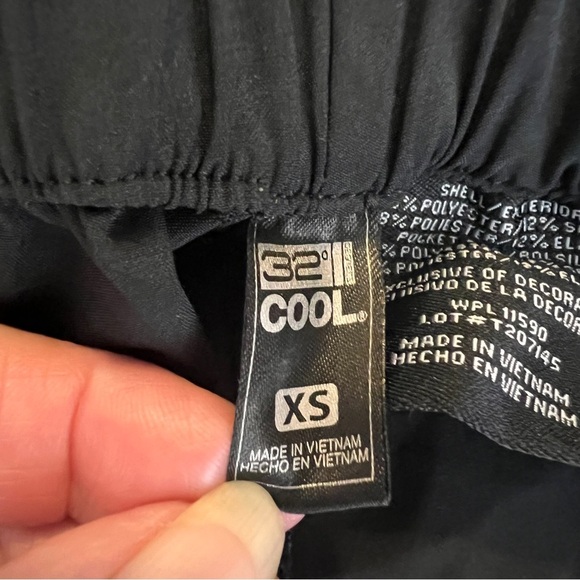 32 Degrees Cool Black Lightweight Pants Elastic Waist Belt Pockets Size XS EUC - Picture 5 of 6